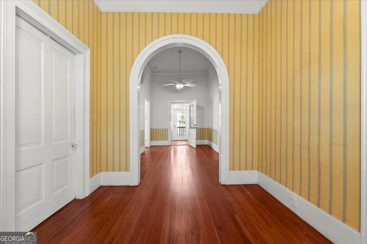 3 bedroom, 3 bathroom, 2,351 sq ft single family residence for sale at 206 S Alexander Avenue, Washington, GA 30673 — photo 4