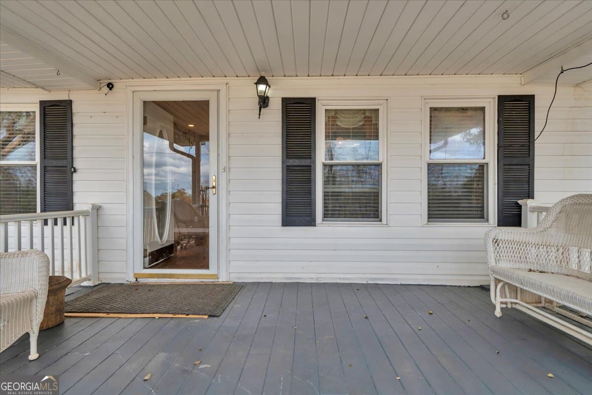 3 bedroom, 3 bathroom, 2,672 sq ft manufactured home,single family residence for sale at 10780 Highway 112, Irwinton, GA 31042 — photo 5