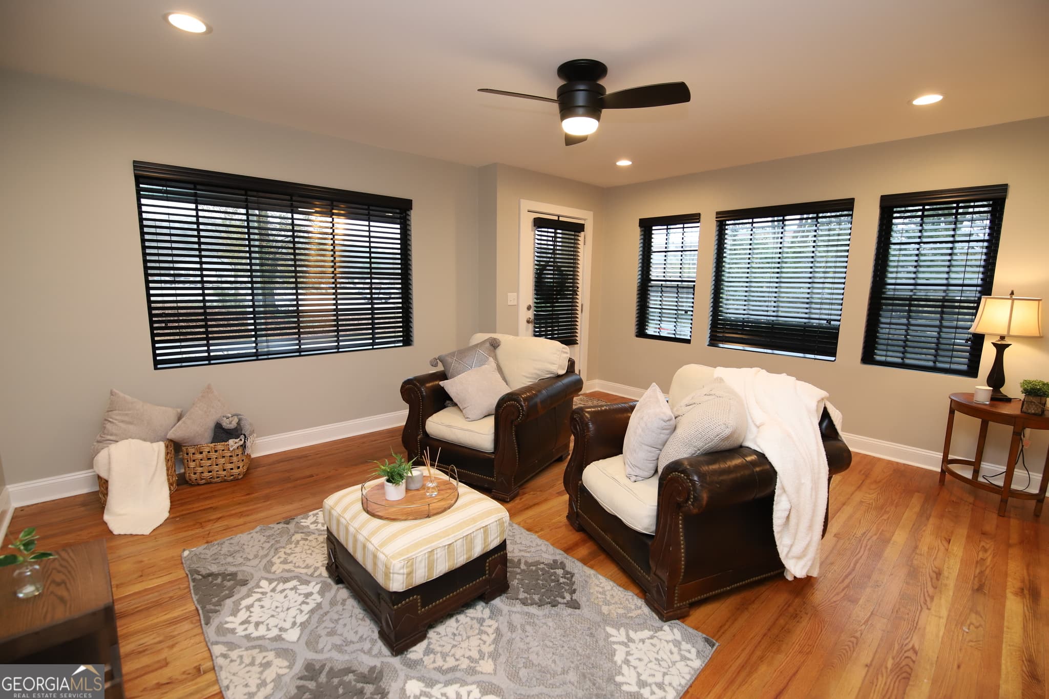 2 bedroom, 1 bathroom, 900 sq ft duplex for rent at 1007 Vernon Street B, Lagrange, GA 30240 for $2,200 a month — photo 6