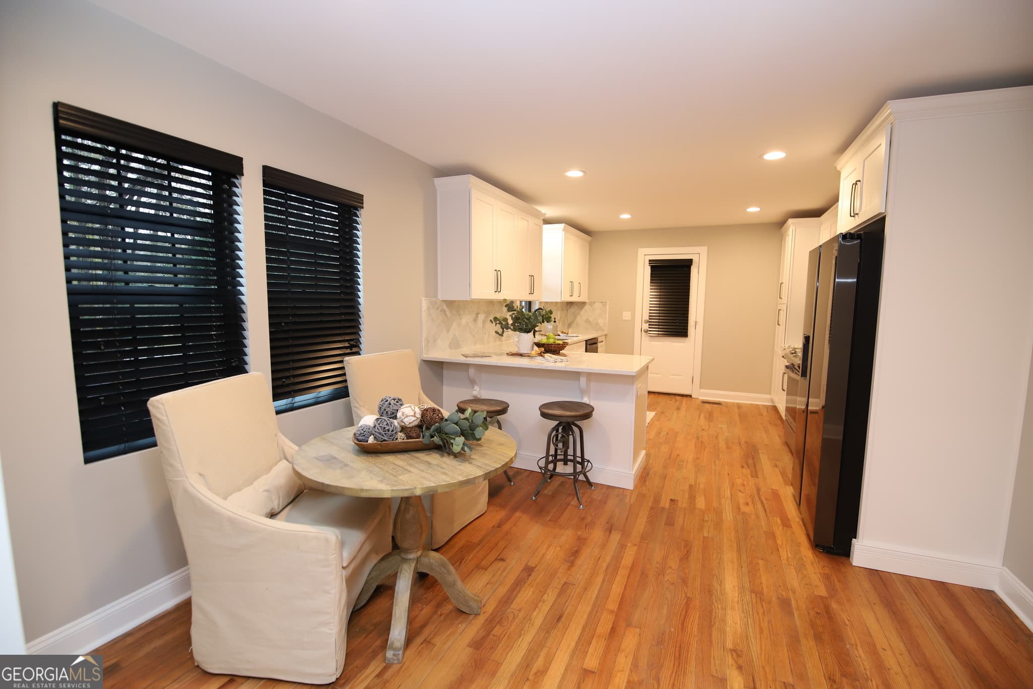2 bedroom, 1 bathroom, 900 sq ft duplex for rent at 1007 Vernon Street B, Lagrange, GA 30240 for $2,200 a month — photo 7