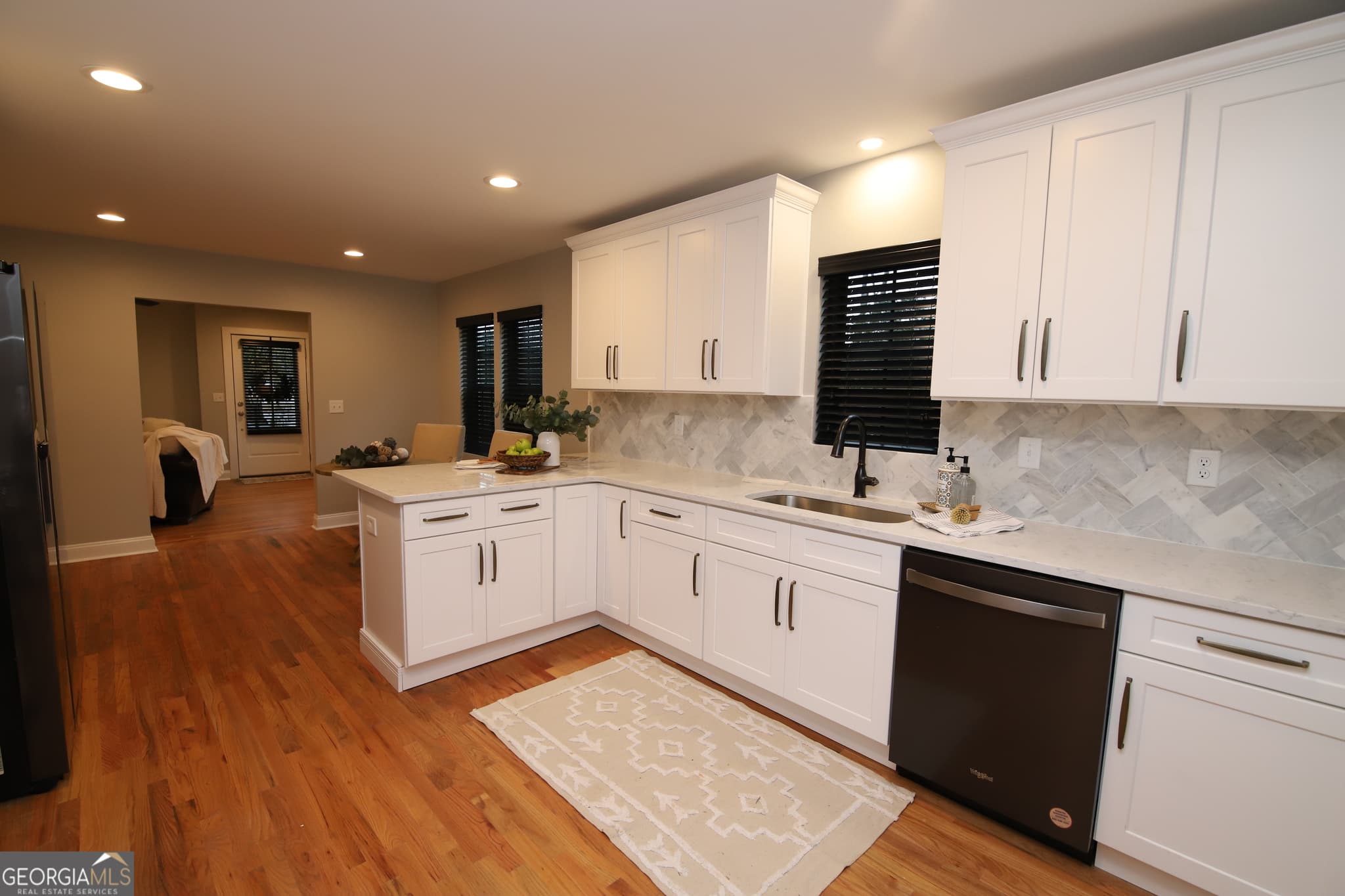 2 bedroom, 1 bathroom, 900 sq ft duplex for rent at 1007 Vernon Street B, Lagrange, GA 30240 for $2,200 a month — photo 10
