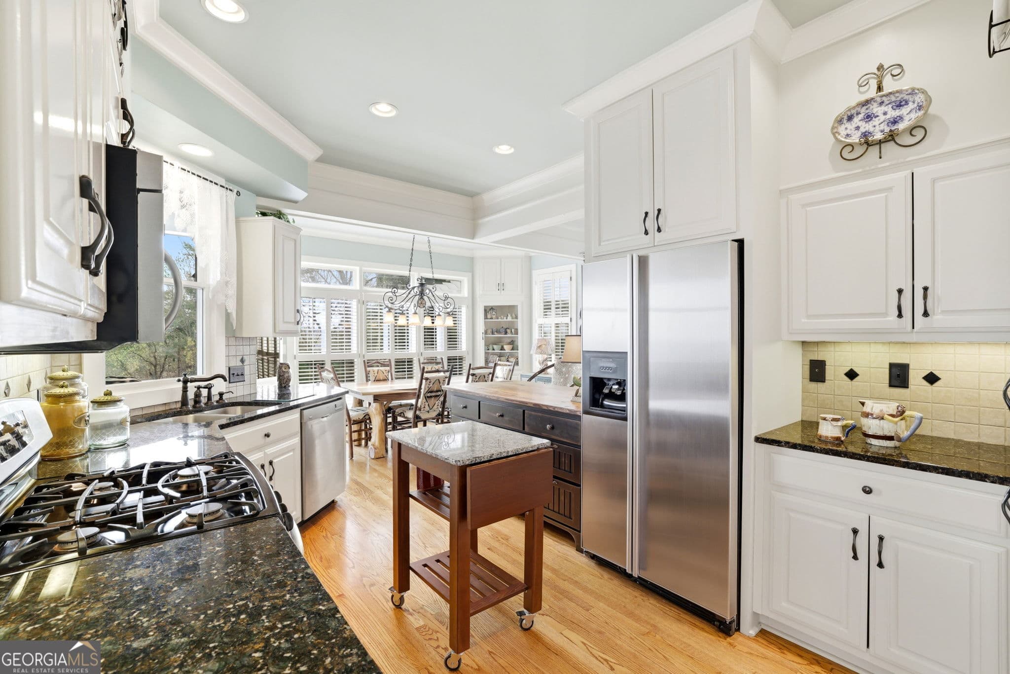 5 bedroom, 4 bathroom, 4,432 sq ft single family residence for sale at 1171 Rabun Bluffs Drive, Lakemont, GA 30552 — photo 7