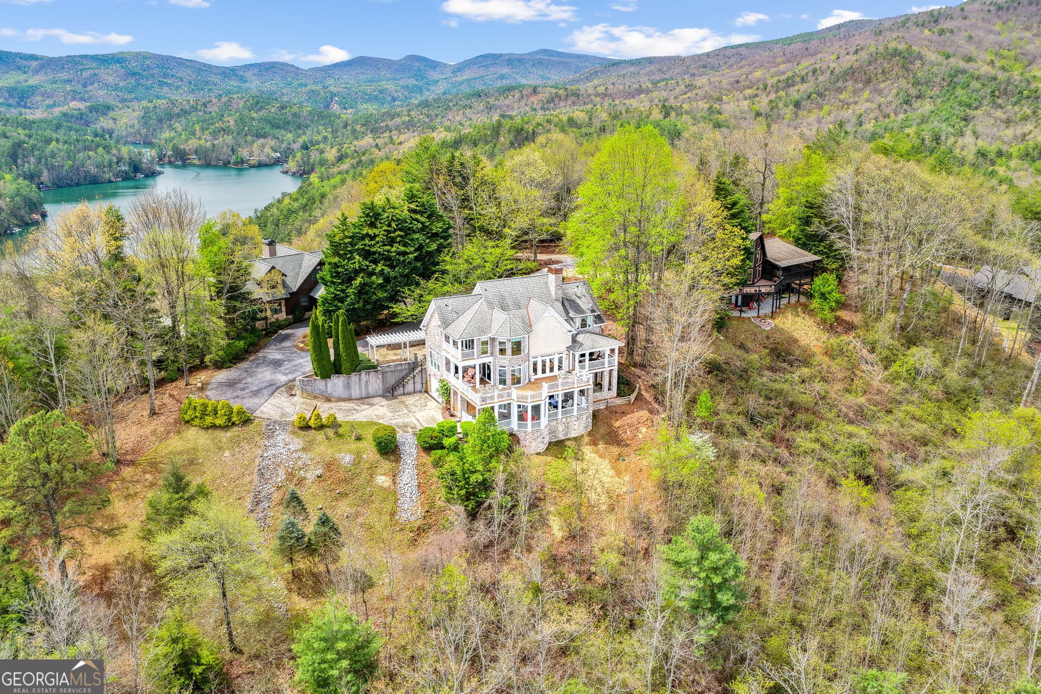 5 bedroom, 4 bathroom, 4,432 sq ft single family residence for sale at 1171 Rabun Bluffs Drive, Lakemont, GA 30552
