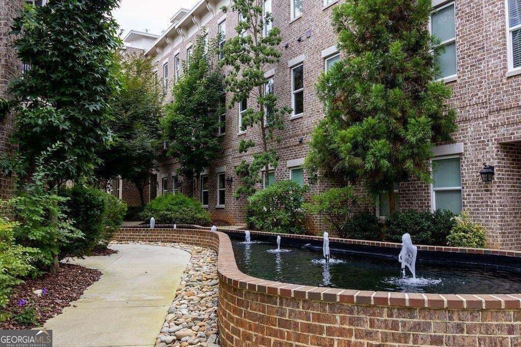 3 bedroom, 3.5 bathroom, 2,764 sq ft townhouse for sale at 347 Brownstones Circle, Atlanta, GA 30312 — photo 3