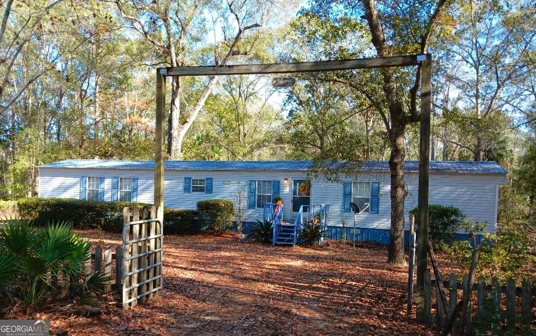1962 Butler Johnson Road, White Oak, GA 31568 — most recent listing photo