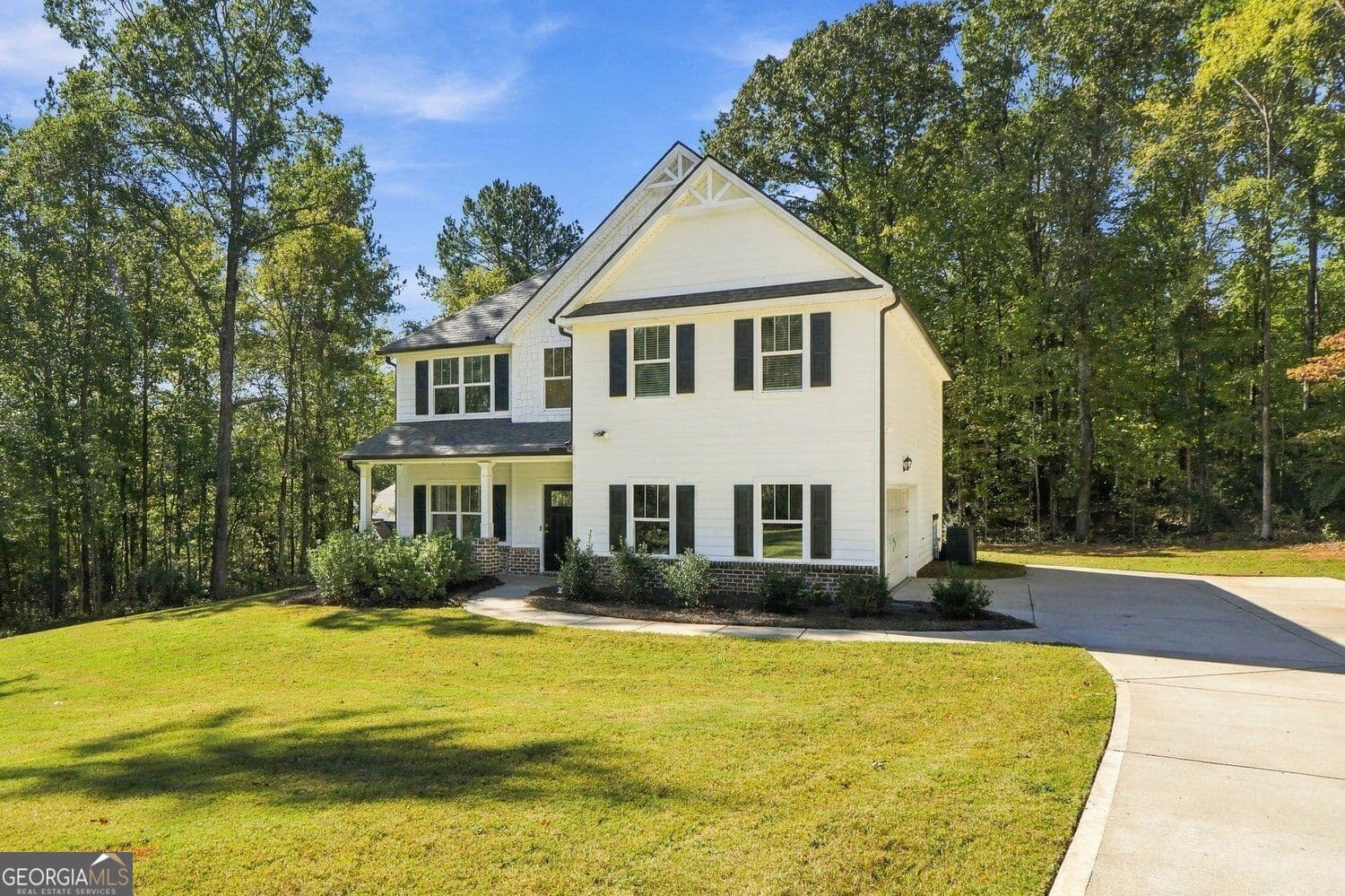 5 bedroom, 3 bathroom, 2,700 sq ft single family residence for sale at 1604 English Road, Forsyth, GA 31029 — photo 5