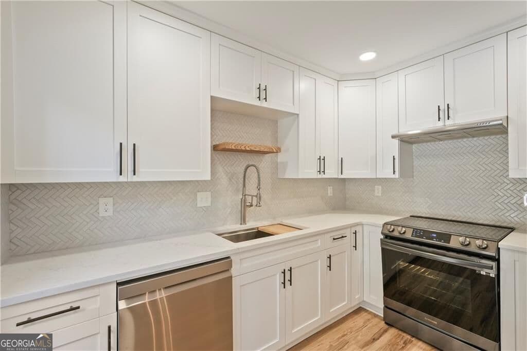 3 bedroom, 2.5 bathroom, 1,544 sq ft condominium for sale at 3550 Knotsberry Lane 3550, Duluth, GA 30096 — photo 8