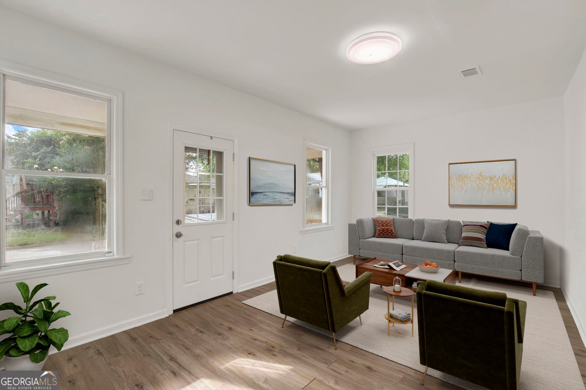 3 bedroom, 1.5 bathroom, 1,348 sq ft single family residence for sale at 1701 Grove Street, Savannah, GA 31401 — photo 9