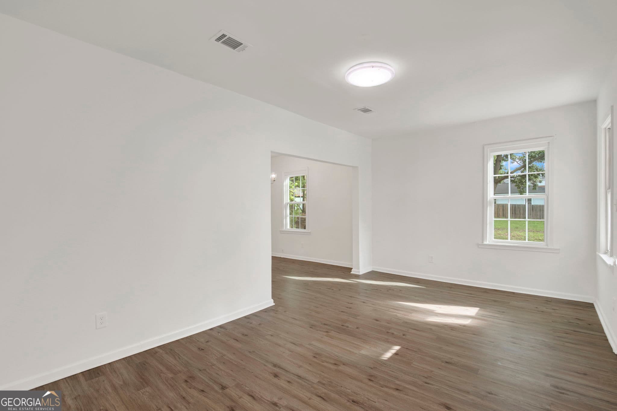 3 bedroom, 1.5 bathroom, 1,348 sq ft single family residence for sale at 1701 Grove Street, Savannah, GA 31401 — photo 8