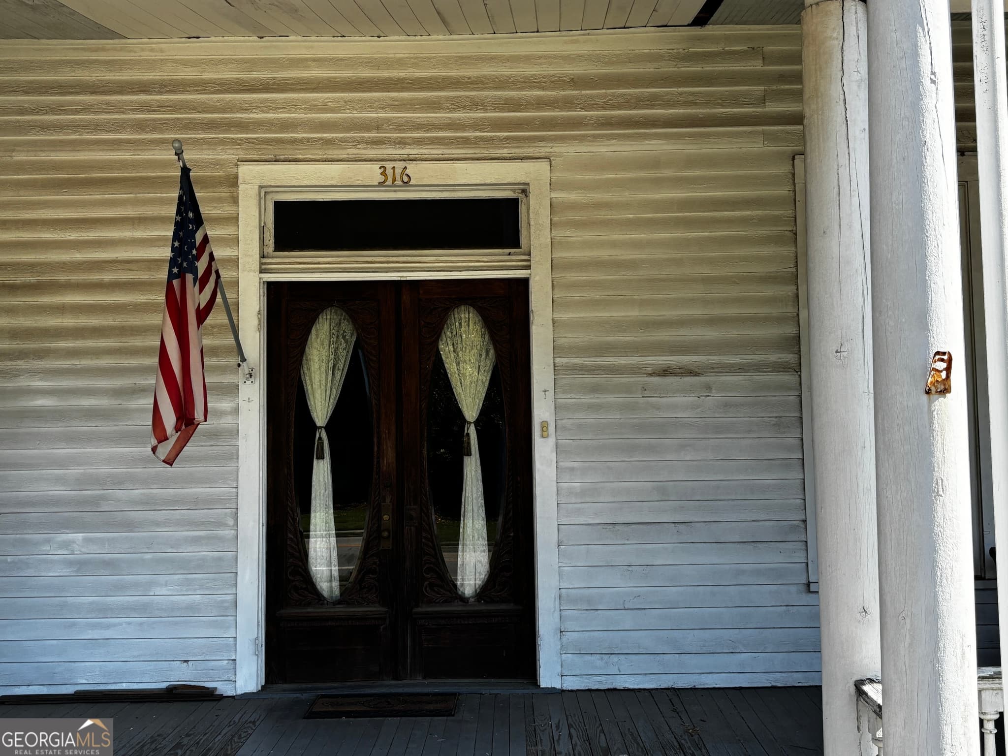 5 bedroom, 2 bathroom, 4,184 sq ft single family residence for sale at 316 Main Street, Warrenton, GA 30828 — photo 4