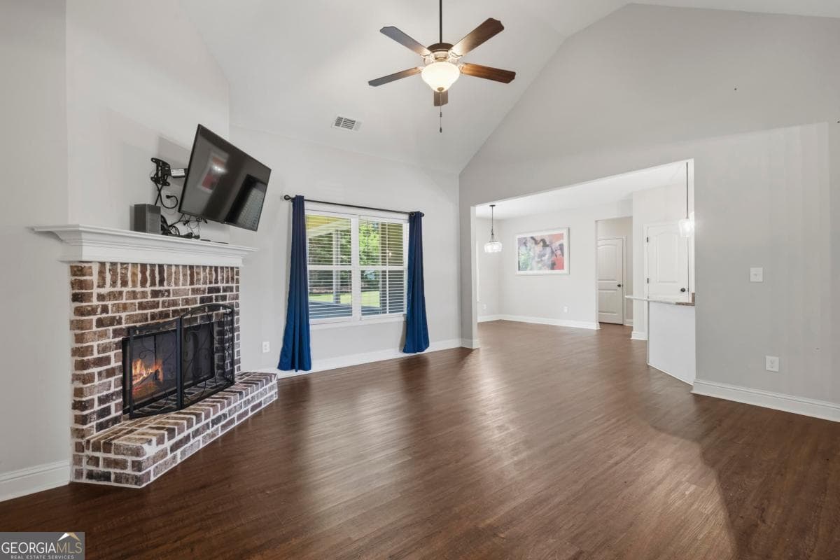 4 bedroom, 2 bathroom, 2,188 sq ft single family residence for sale at 166 Alexander Lakes Drive, Eatonton, GA 31024 — photo 7
