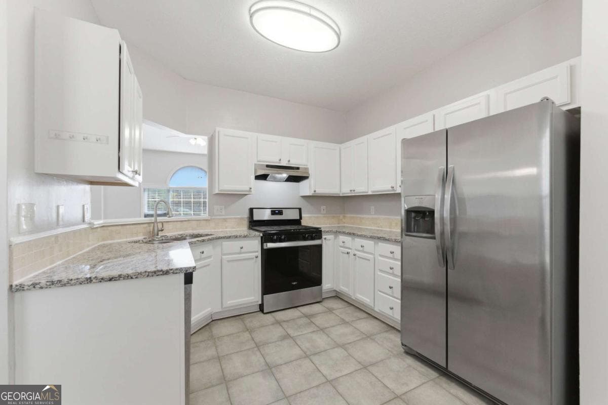 3 bedroom, 2.5 bathroom, 1,634 sq ft single family residence for sale at 3022 Lake Park Trail, Acworth, GA 30101 — photo 7