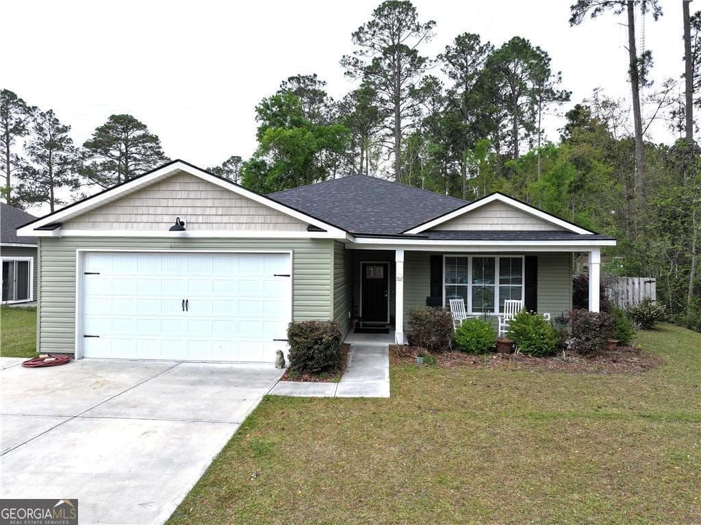 4 bedroom, 2.5 bathroom, 1,863 sq ft single family residence sold at 207 Judith Street, Pembroke, GA 31321