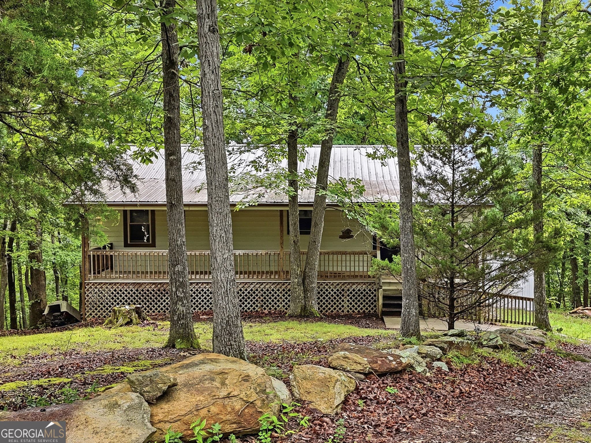 3 bedroom, 2 bathroom, 1,760 sq ft single family residence for sale at 903 Cane Court, Ranger, GA 30734 — photo 3
