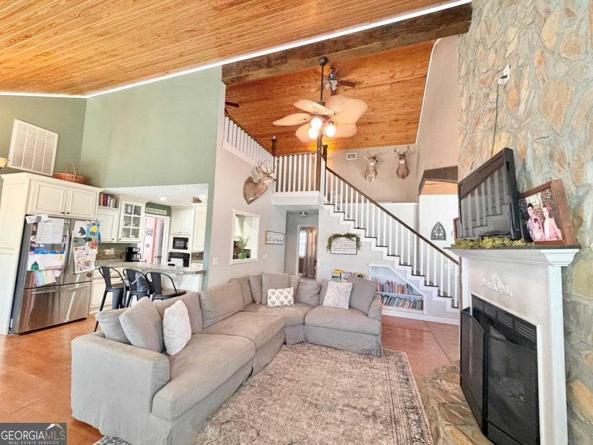 3 bedroom, 2 bathroom, 1,795 sq ft single family residence for sale at 3231 Pear Avenue, Patterson, GA 31557 — photo 9