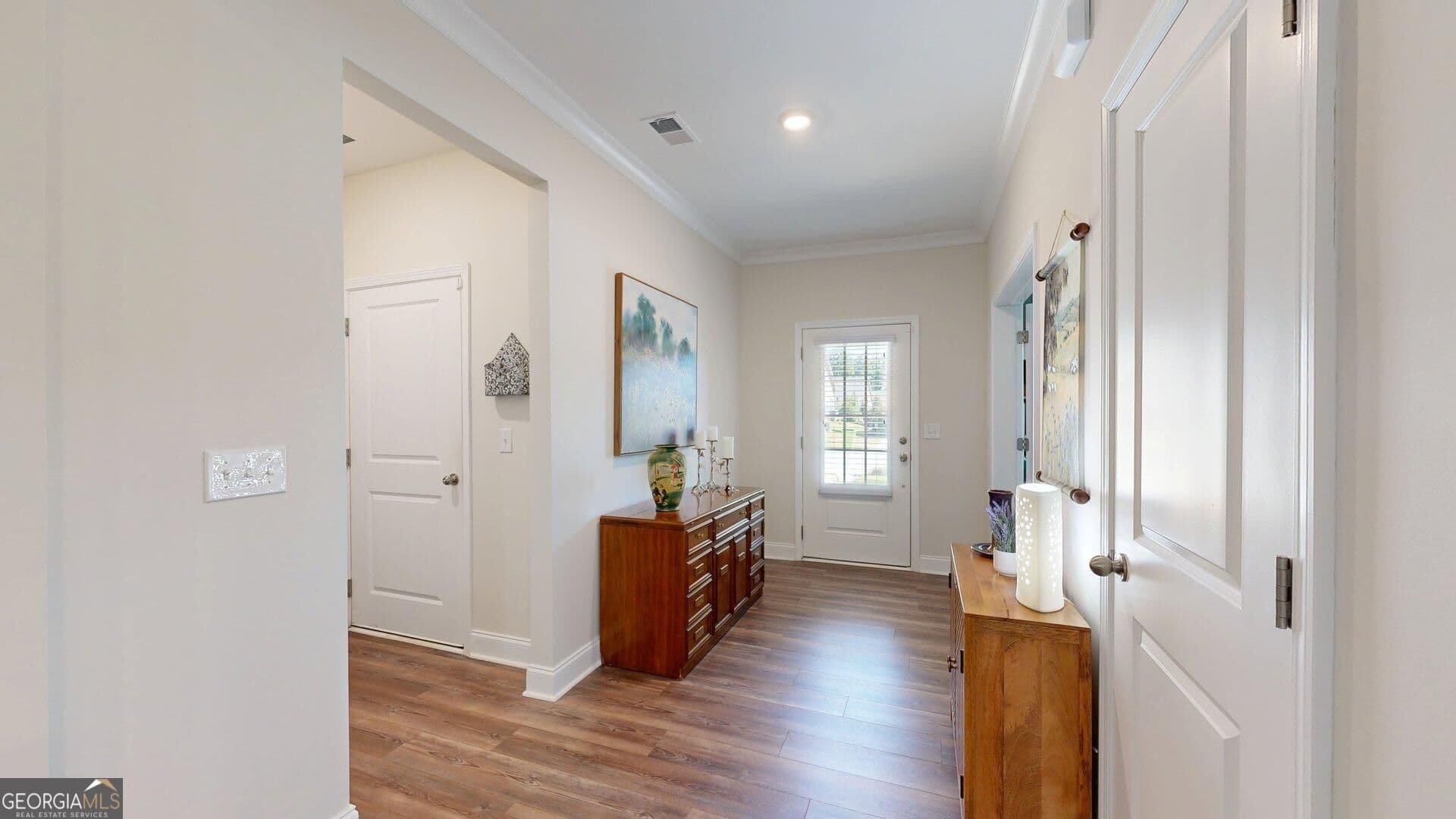 2 bedroom, 2 bathroom, 2,117 sq ft single family residence for sale at 575 Timberbrook Drive, Sharpsburg, GA 30277 — photo 6