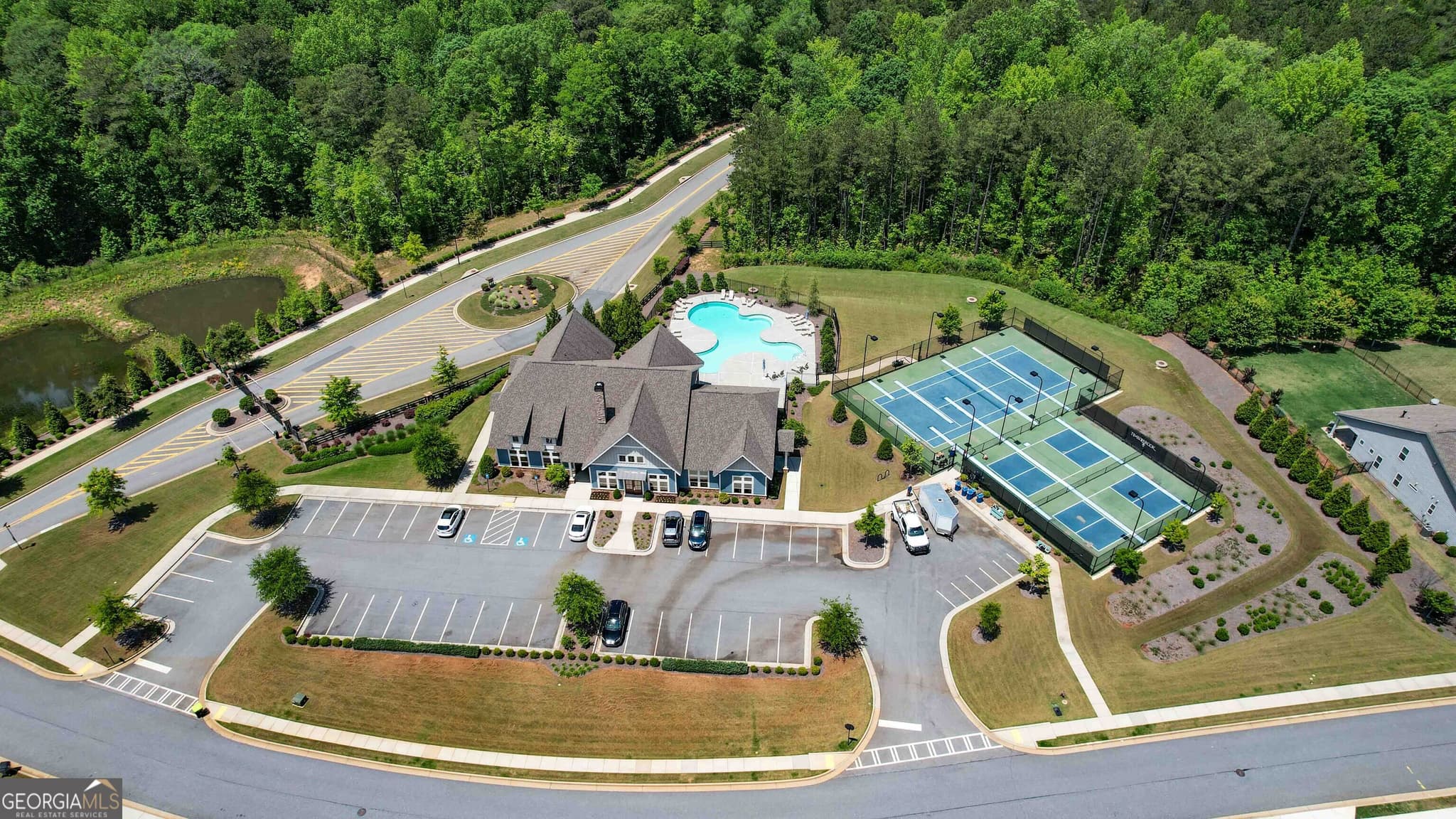2 bedroom, 2 bathroom, 2,117 sq ft single family residence for sale at 575 Timberbrook Drive, Sharpsburg, GA 30277 — photo 5