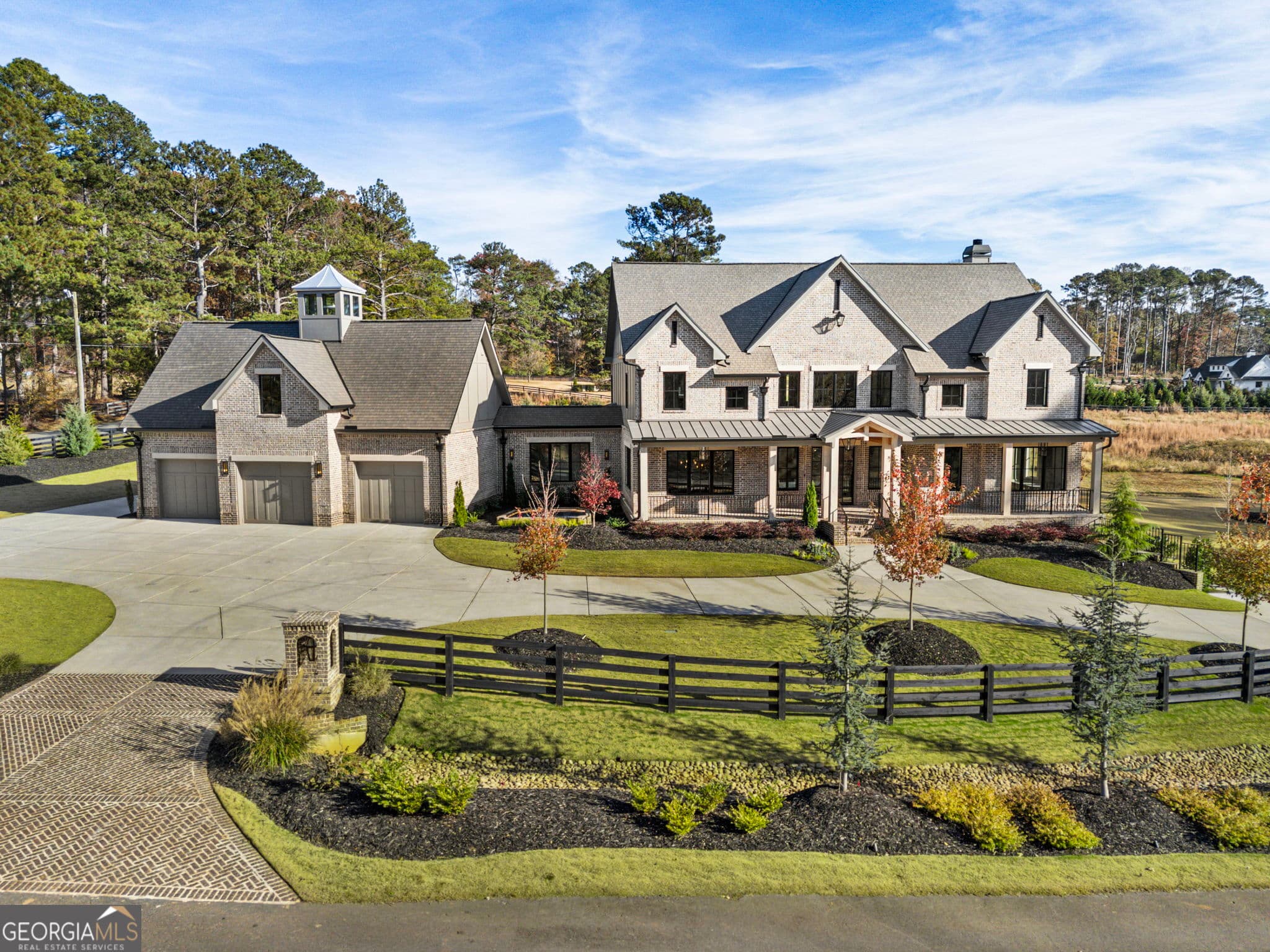 7 bedroom, 8.5 bathroom, 7,911 sq ft single family residence for sale at 1005 Haddie Way, Alpharetta, GA 30004 — photo 3