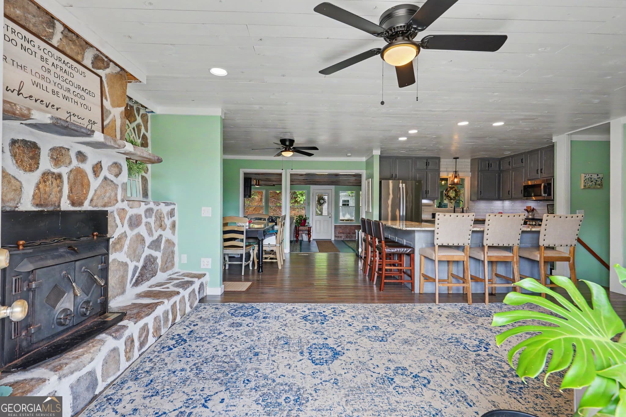4 bedroom, 3 bathroom, 2,370 sq ft single family residence for sale at 382 Worley Creek Road, Lakemont, GA 30552 — photo 6