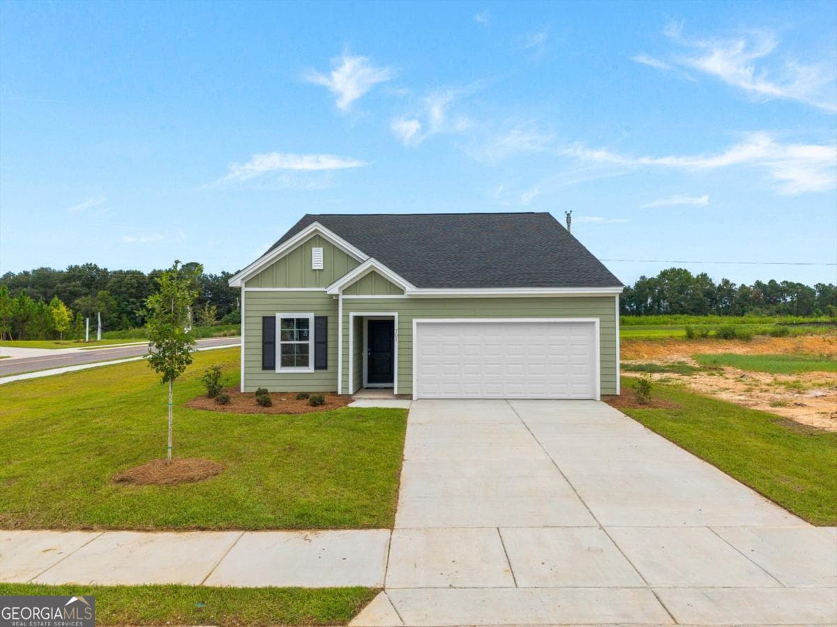 3 bedroom, 2 bathroom, 1,383 sq ft single family residence for sale at 701 Riverton Lane, Statesboro, GA 30461 — photo 2