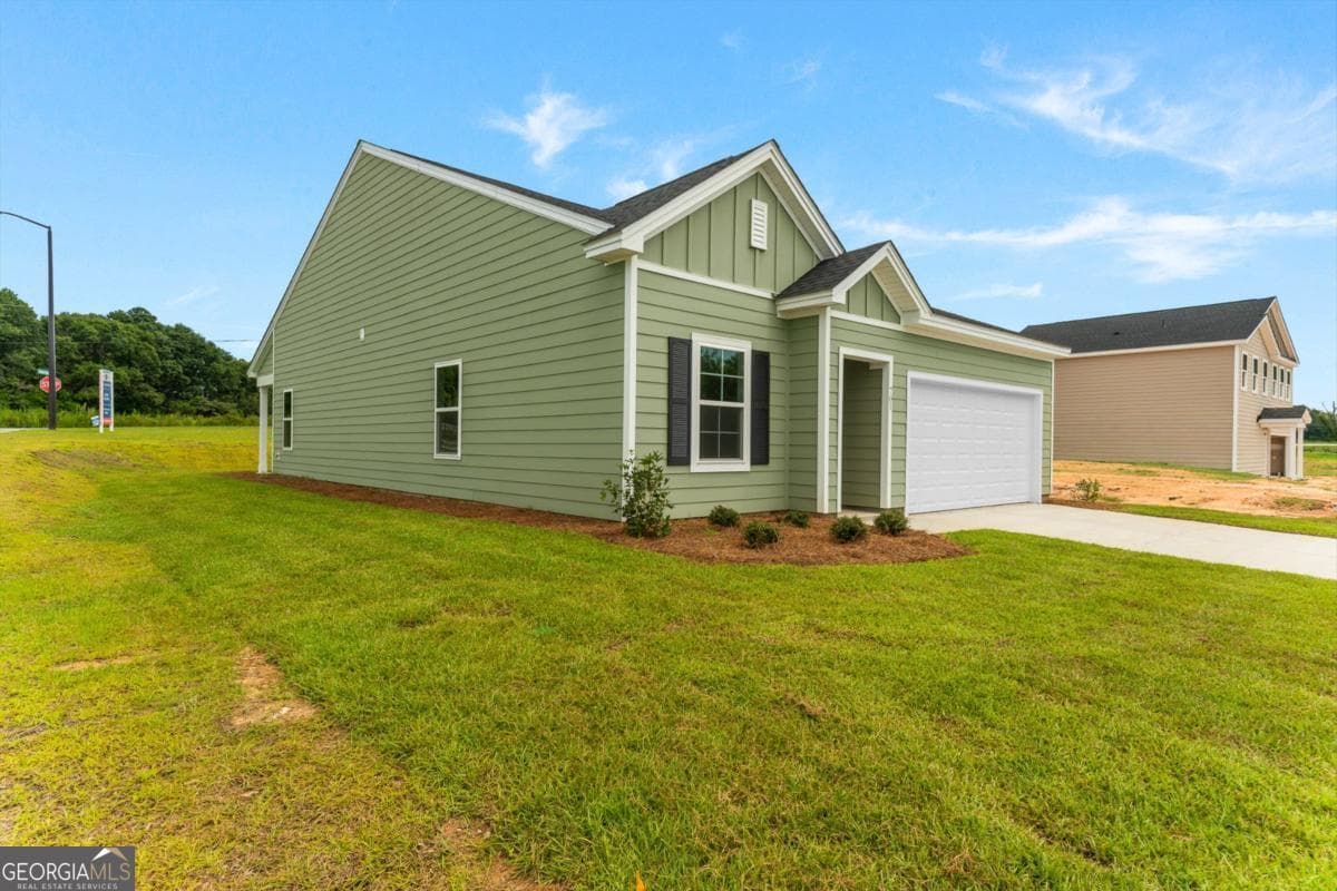 3 bedroom, 2 bathroom, 1,383 sq ft single family residence for sale at 701 Riverton Lane, Statesboro, GA 30461 — photo 6