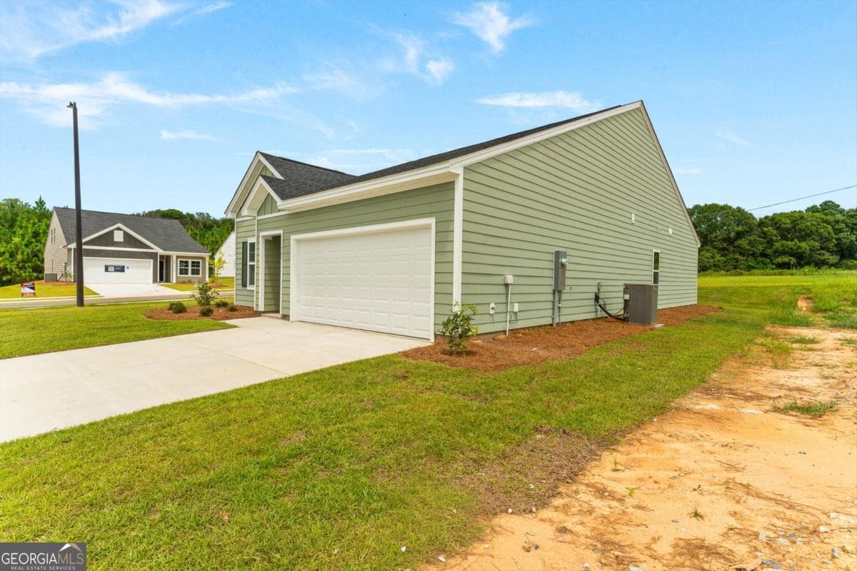 3 bedroom, 2 bathroom, 1,383 sq ft single family residence for sale at 701 Riverton Lane, Statesboro, GA 30461 — photo 7