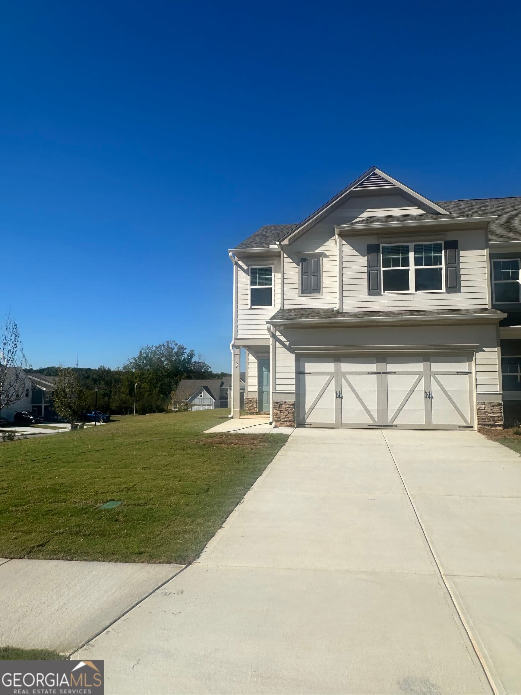 3 bedroom, 2.5 bathroom, 1,804 sq ft townhouse for sale at 63 Umber Lane LOT 40, Newnan, GA 30263 — photo 5