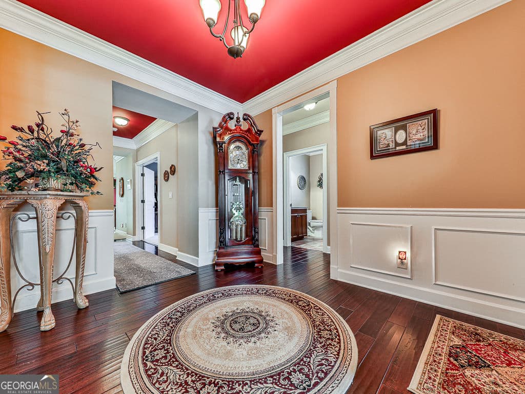 2 bedroom, 2 bathroom, 2,310 sq ft single family residence for sale at 616 Laurel Crossing, Canton, GA 30114 — photo 7