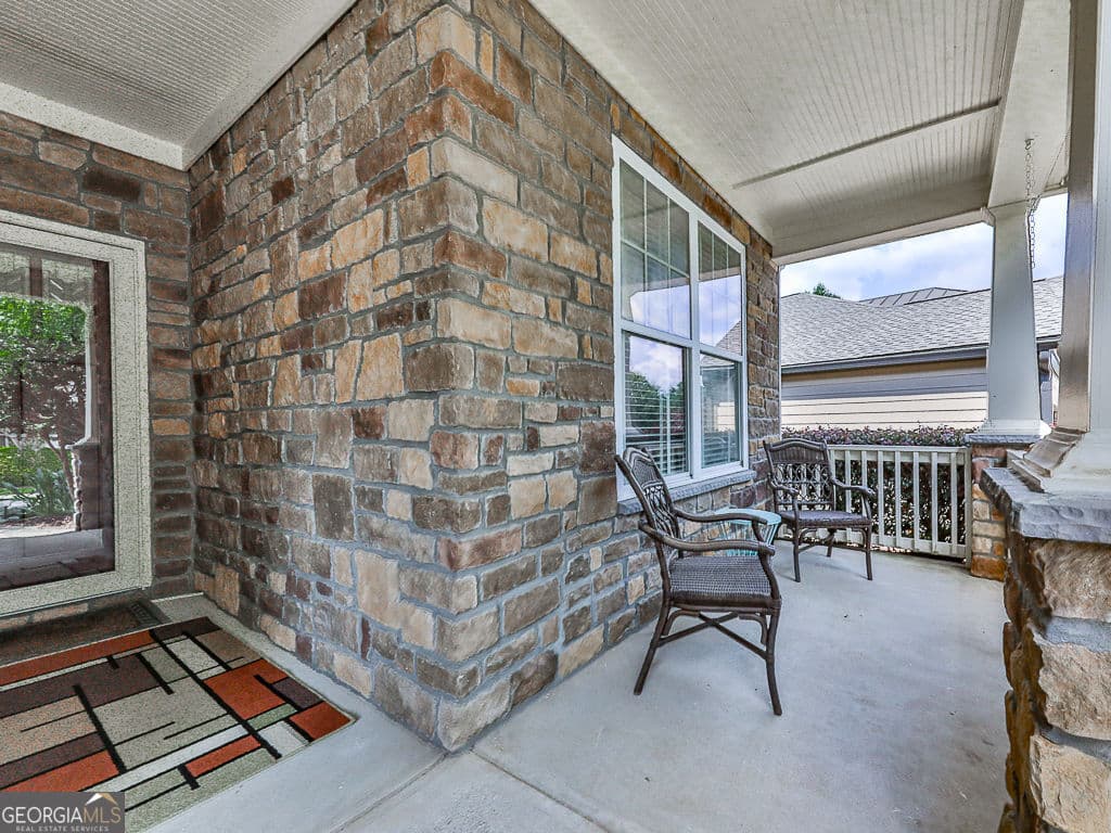 2 bedroom, 2 bathroom, 2,310 sq ft single family residence for sale at 616 Laurel Crossing, Canton, GA 30114 — photo 5
