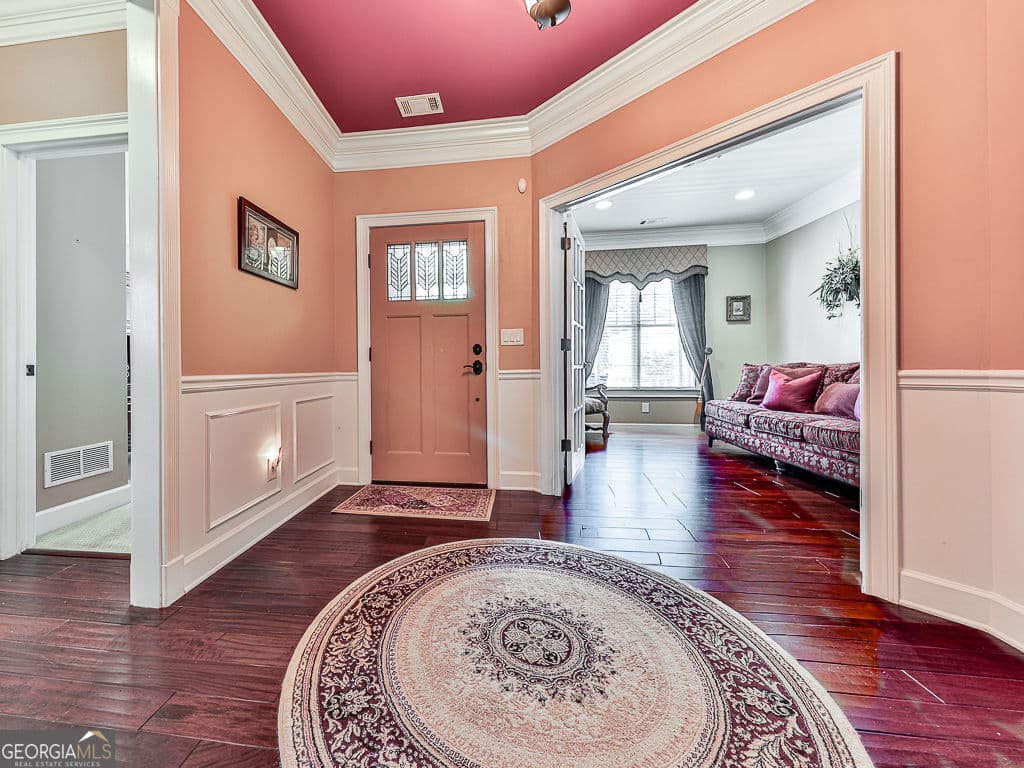 2 bedroom, 2 bathroom, 2,310 sq ft single family residence for sale at 616 Laurel Crossing, Canton, GA 30114 — photo 8