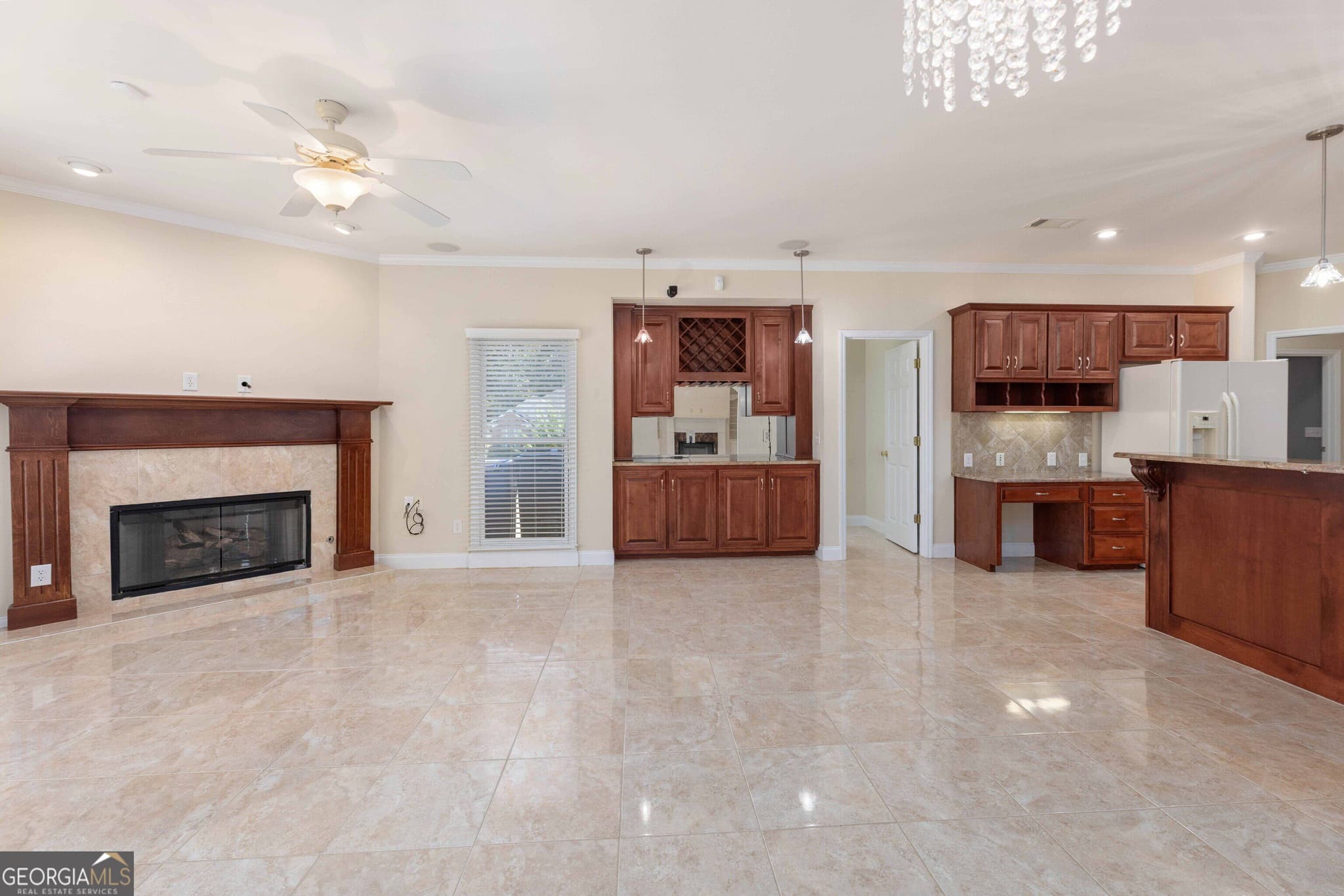 4 bedroom, 3 bathroom, 3,277 sq ft single family residence for sale at 43 Meadow Valley Court, Midland, GA 31820 — photo 4