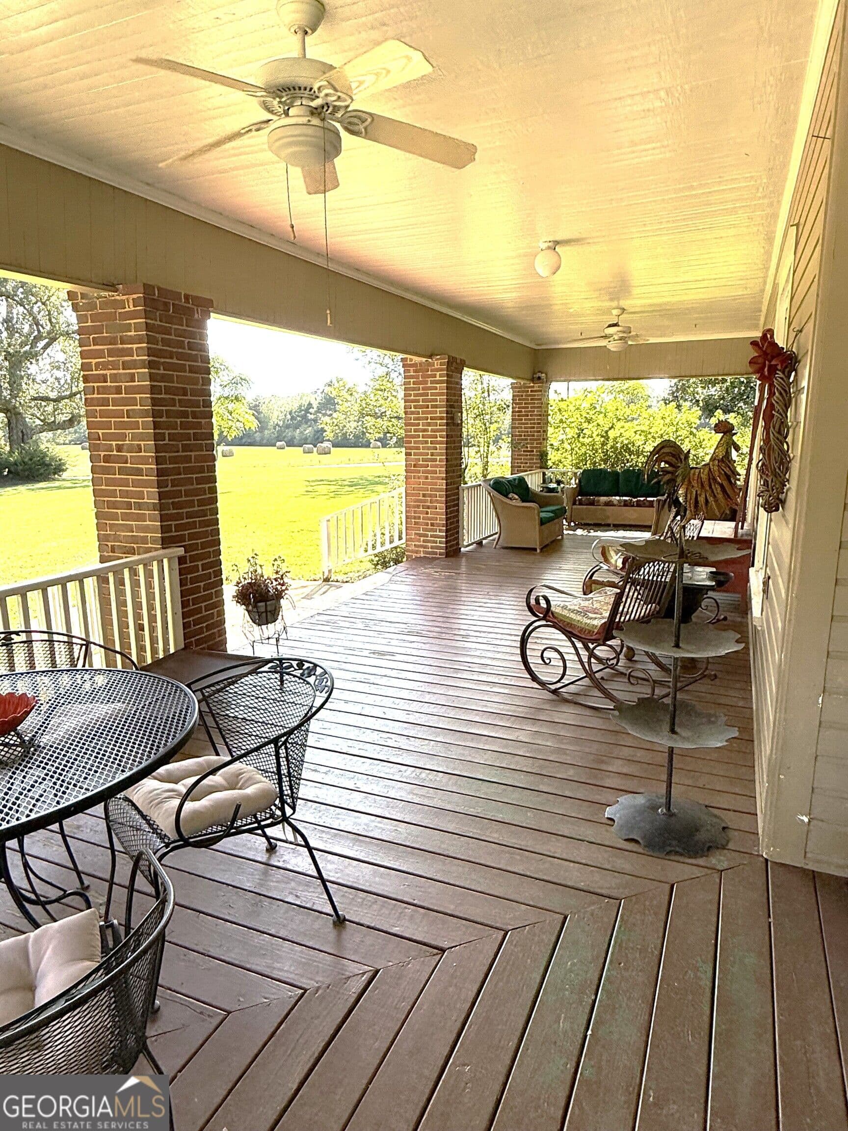 4 bedroom, 2 bathroom, 2,108 sq ft single family residence for sale at 5425 Co Rd 10, Heflin, AL 36264 — photo 4