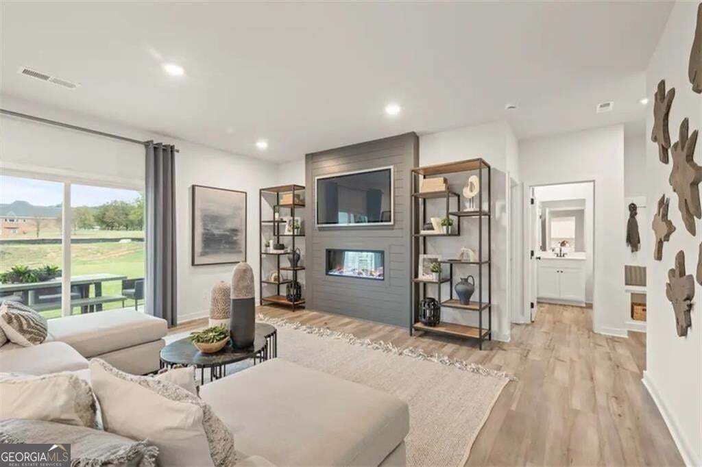 5 bedroom, 4 bathroom, 3,403 sq ft single family residence for sale at 436 Province Court, Canton, GA 30115 — photo 10