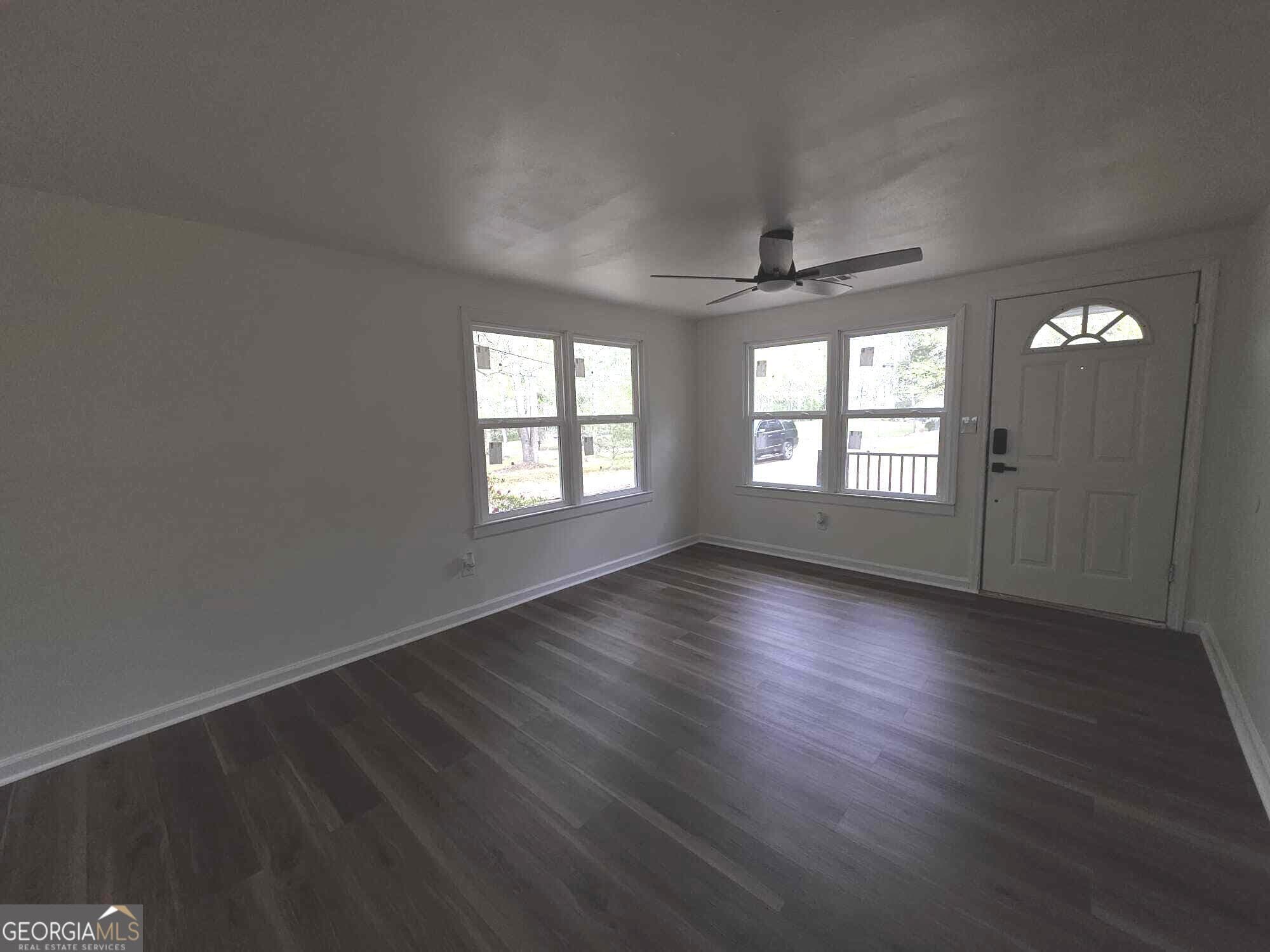 3 bedroom, 1 bathroom, 864 sq ft single family residence for rent at 15 Dixie Drive, Stockbridge, GA 30281 for $1,650 a month — photo 2