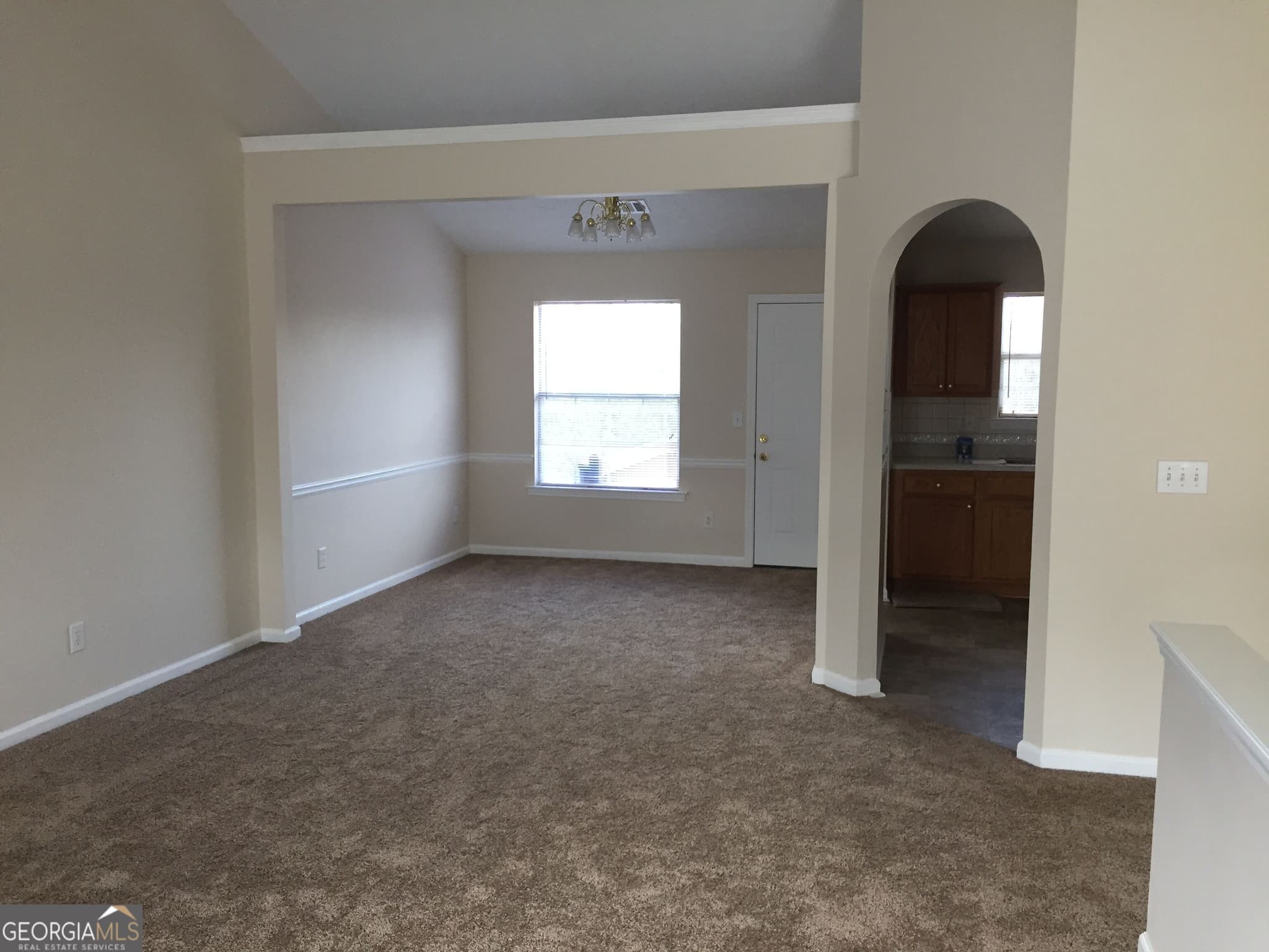 5 bedroom, 3 bathroom, 1,940 sq ft single family residence for rent at 10600 Redbud Lane, Jonesboro, GA 30238 for $1,950 a month — photo 7