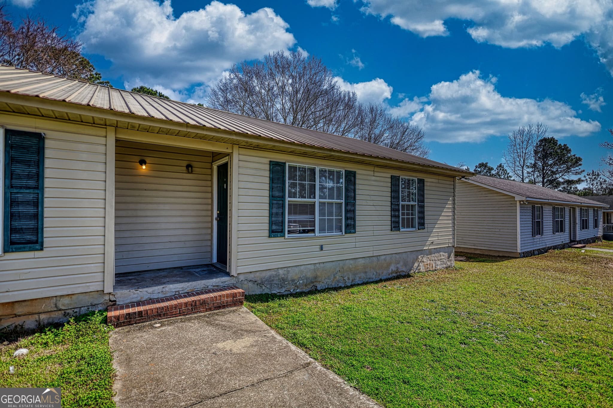 multi family,duplex for sale at 2313 Laura Court, Milledgeville, GA 31061 — photo 2
