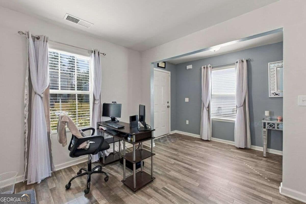 4 bedroom, 2.5 bathroom, 2,486 sq ft single family residence for sale at 68 Oxford Lane, Kingston, GA 30145 — photo 8