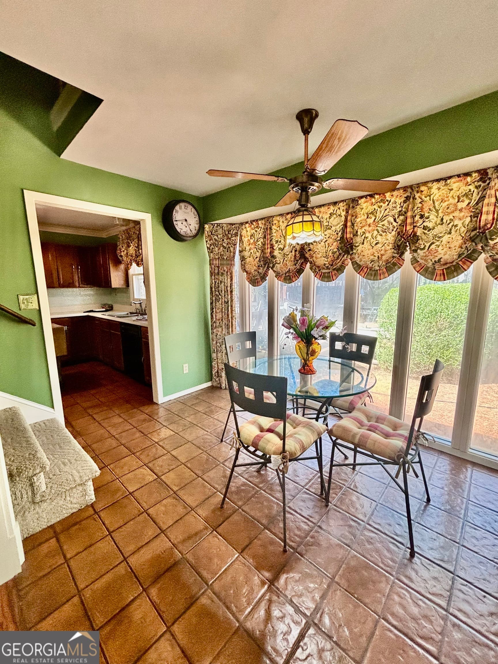3 bedroom, 3.5 bathroom, 3,768 sq ft single family residence for sale at 230 White Road, Fayetteville, GA 30214 — photo 6