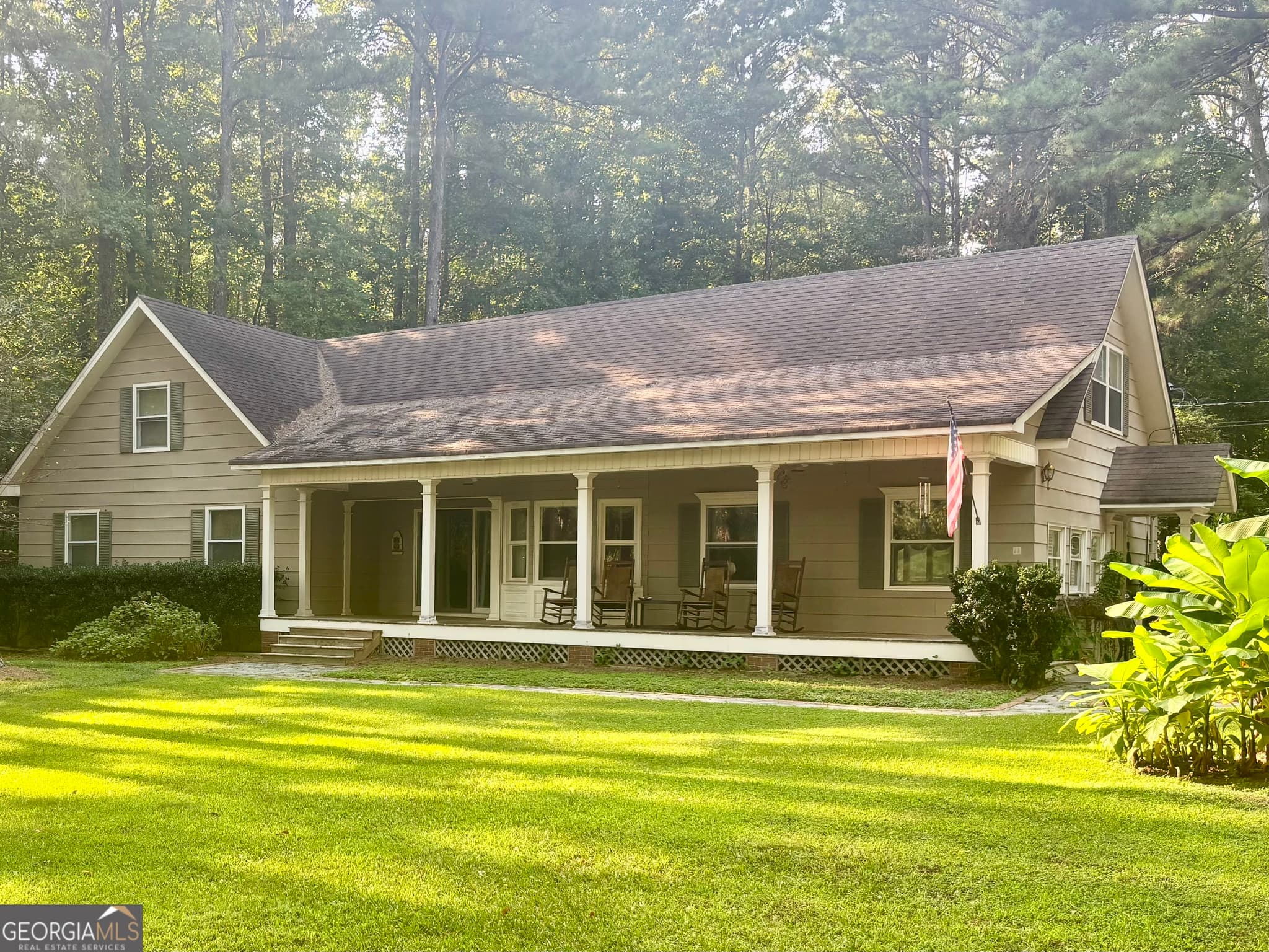 3 bedroom, 3.5 bathroom, 3,768 sq ft single family residence for sale at 230 White Road, Fayetteville, GA 30214