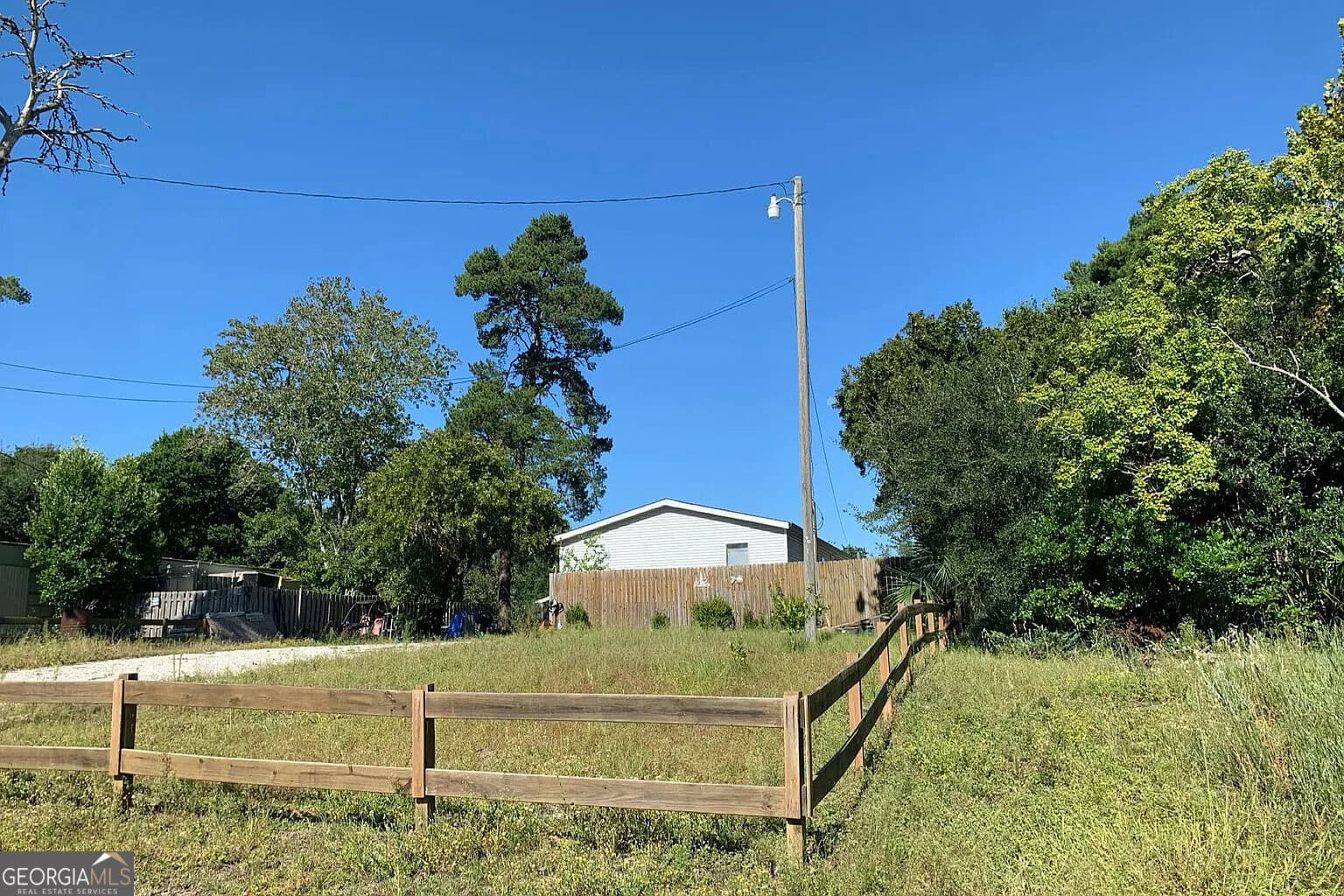 3 bedroom, 2 bathroom, 1,188 sq ft single family residence for sale at 567 Coronado Place, Panama City Beach, FL 32413 — photo 2