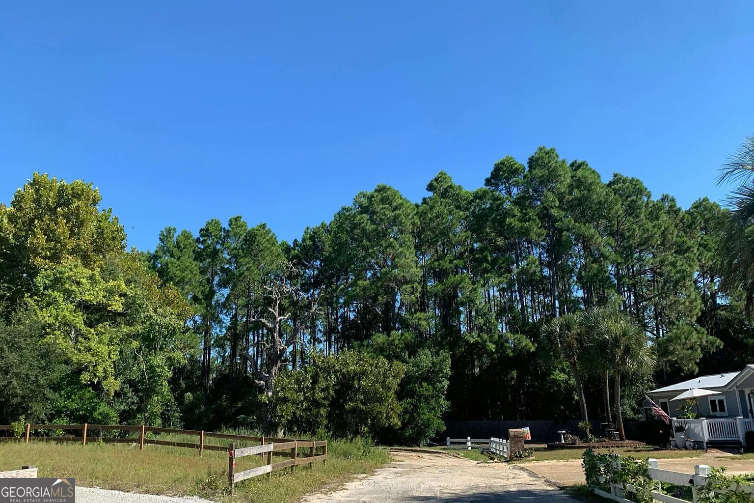 3 bedroom, 2 bathroom, 1,188 sq ft single family residence for sale at 567 Coronado Place, Panama City Beach, FL 32413 — photo 4