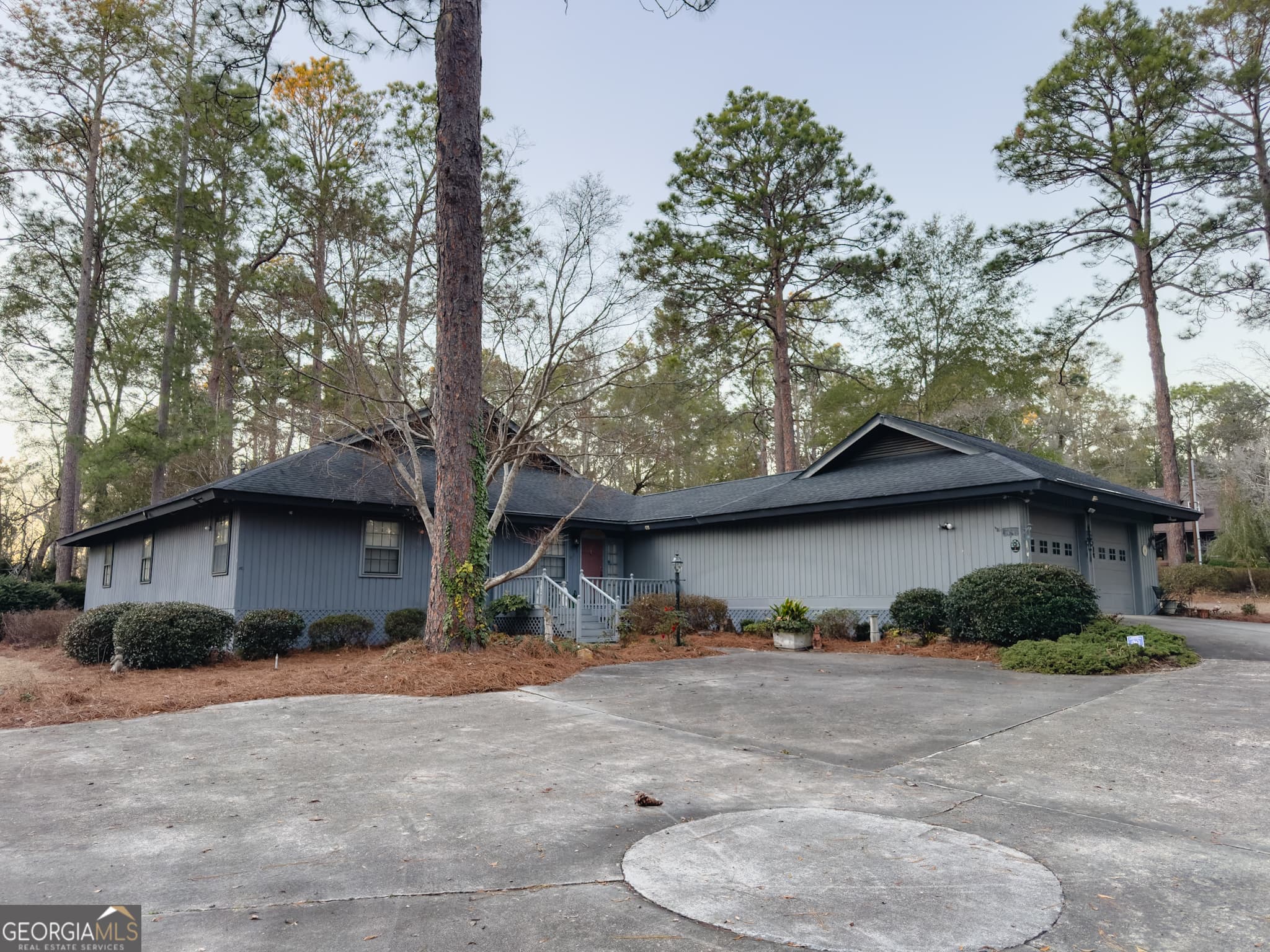 3 bedroom, 2 bathroom, 2,584 sq ft single family residence for sale at 935 Odom Street, Millen, GA 30442