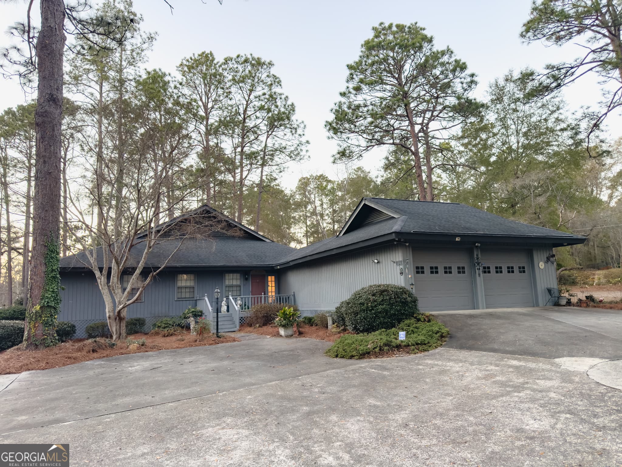 3 bedroom, 2 bathroom, 2,584 sq ft single family residence for sale at 935 Odom Street, Millen, GA 30442 — photo 9