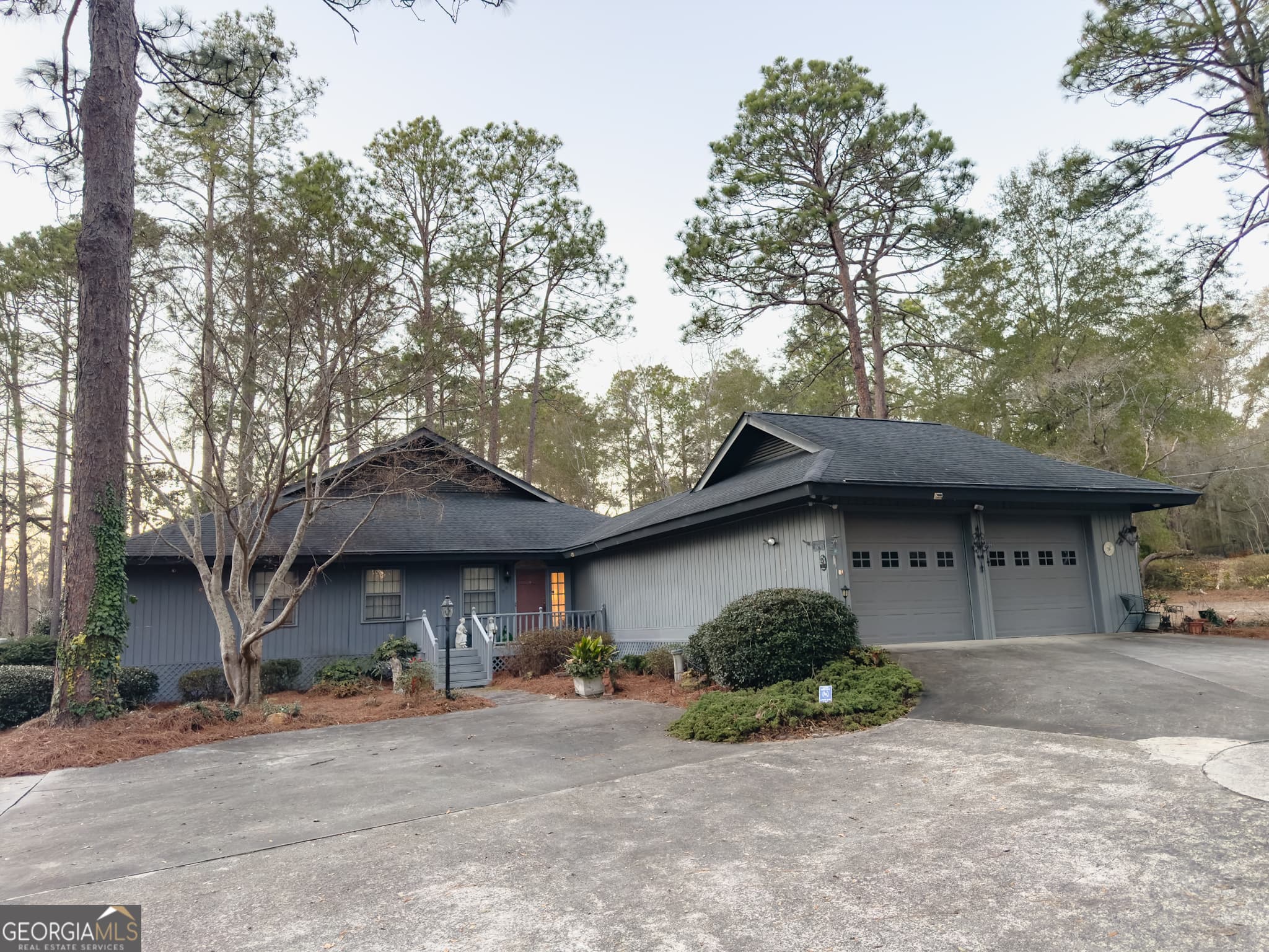 3 bedroom, 2 bathroom, 2,584 sq ft single family residence for sale at 935 Odom Street, Millen, GA 30442 — photo 10