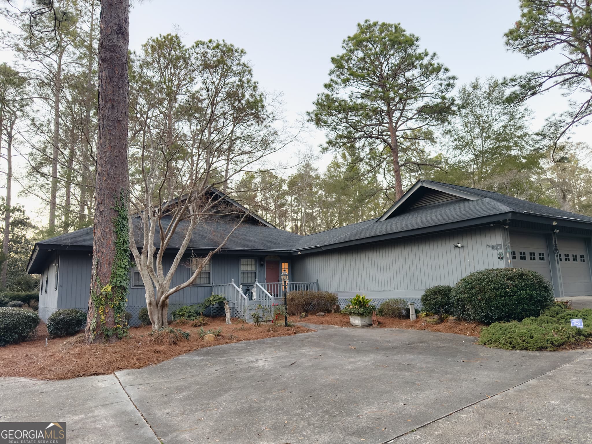 3 bedroom, 2 bathroom, 2,584 sq ft single family residence for sale at 935 Odom Street, Millen, GA 30442 — photo 8