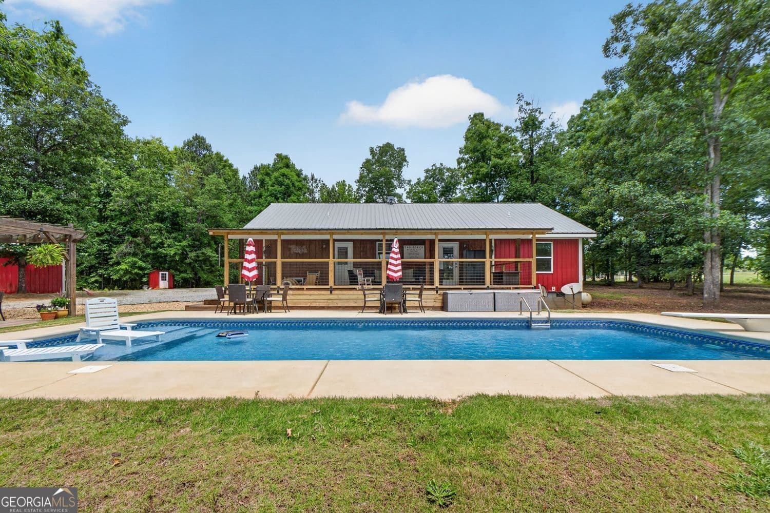 3 bedroom, 2 bathroom, 1,664 sq ft single family residence for sale at 454 Tom Bell Road, Milner, GA 30257 — photo 9