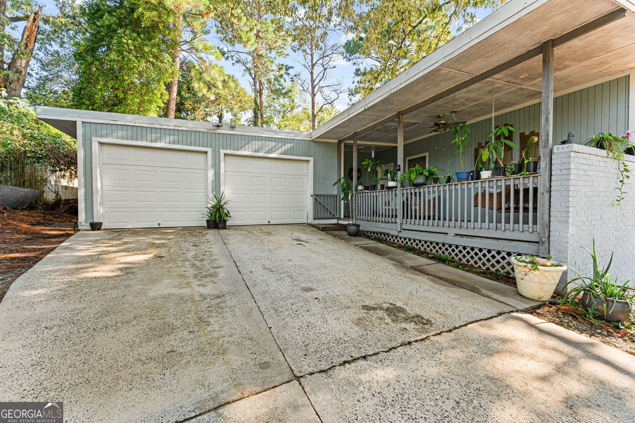 3 bedroom, 3 bathroom, 2,744 sq ft single family residence for sale at 311 Draper Street, Warner Robins, GA 31088 — photo 2