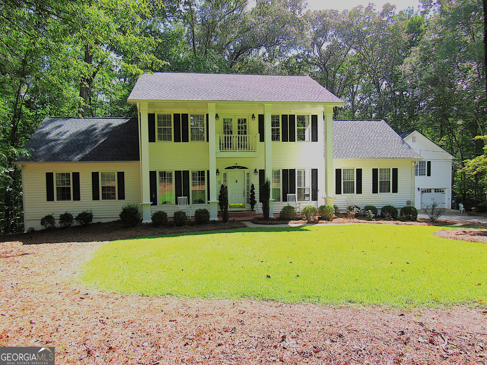 4 bedroom, 3.5 bathroom, 2,332 sq ft single family residence for sale at 6009 Big A Road, Douglasville, GA 30135 — photo 3