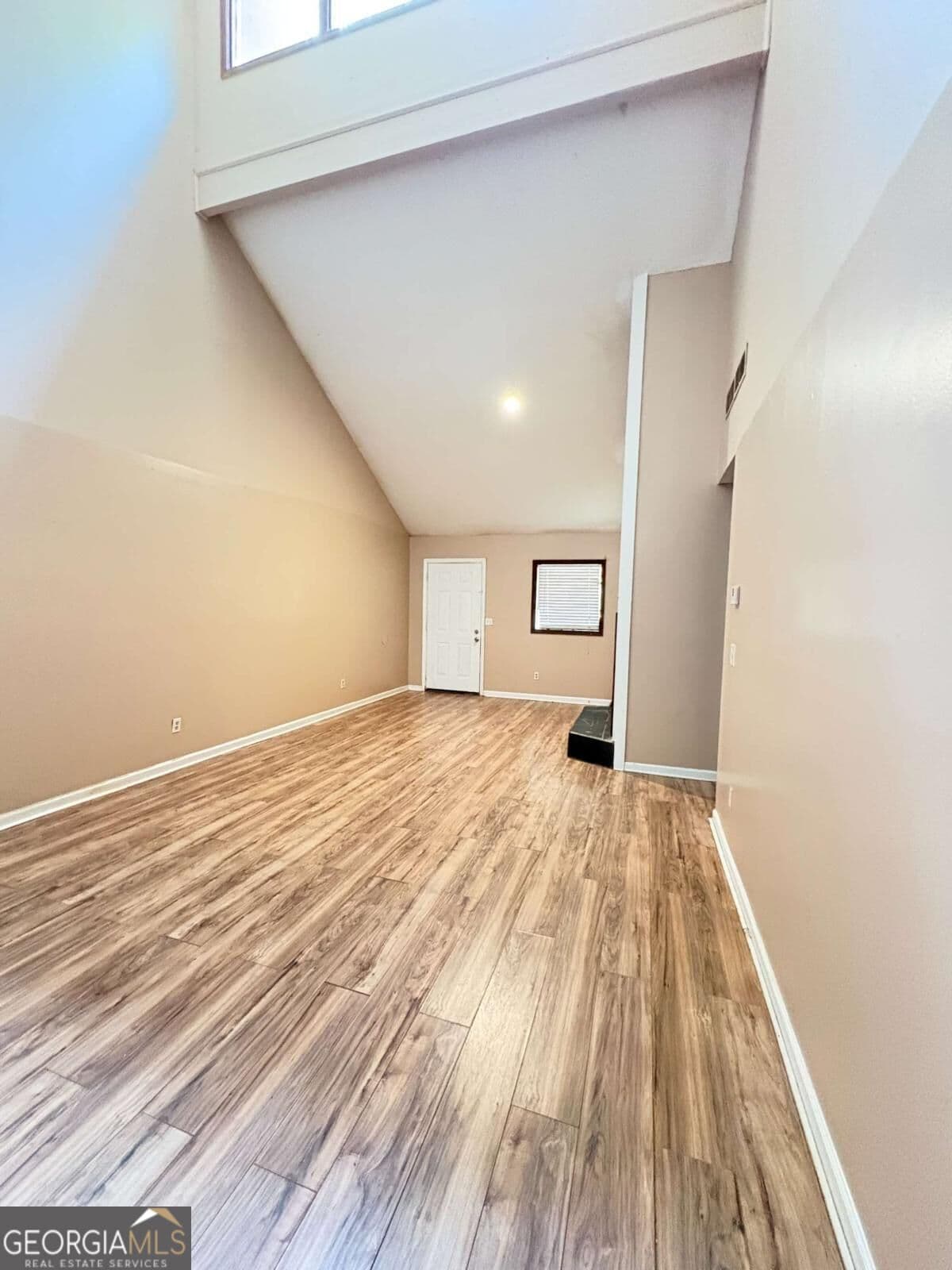 2 bedroom, 2 bathroom, 1,161 sq ft triplex for rent at 5371 Century Trace B, Norcross, GA 30093 for $1,550 a month — photo 4