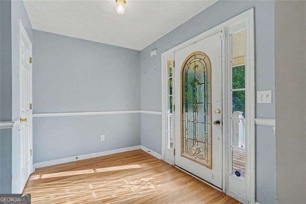 3 bedroom, 2.5 bathroom, 1,976 sq ft single family residence for sale at 45 Hunters Ridge Court, Covington, GA 30014 — photo 3